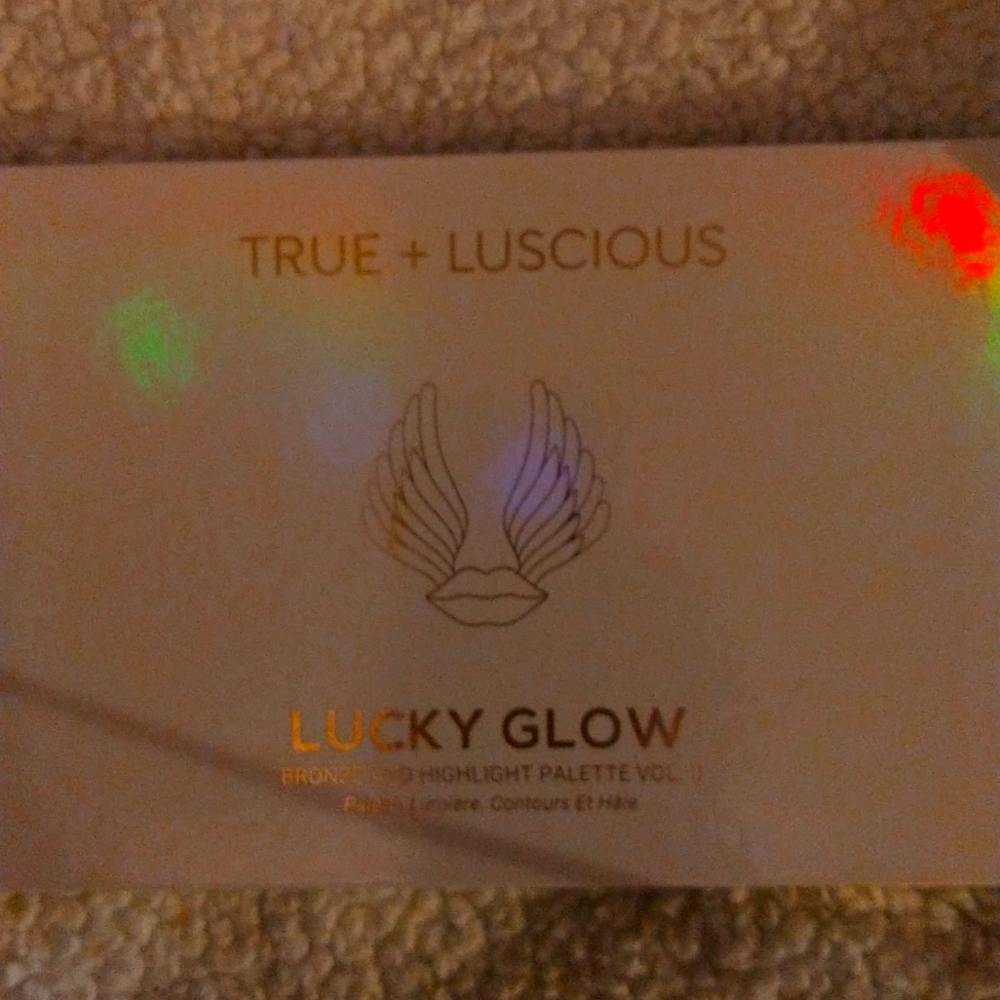 Lucky glow bronze and highlighter palette volume 2 true plus luscious